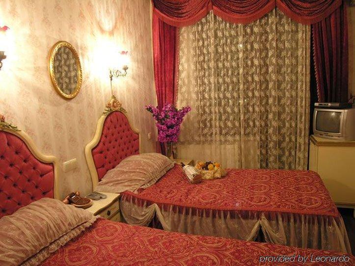 Romantic Hotel Istanbul Ruang foto